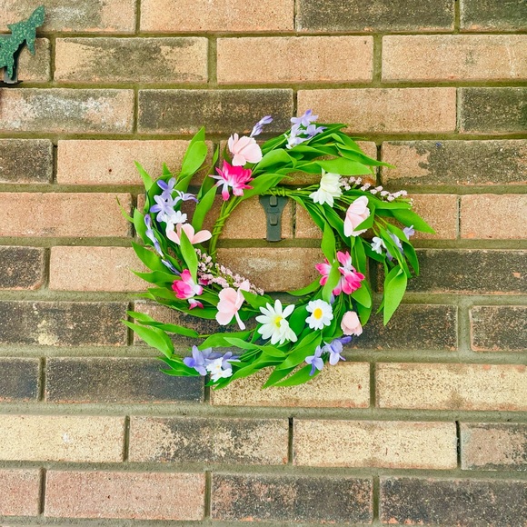 *Spring Festival Flower & Herb Candle Ring - Picture 5 of 12